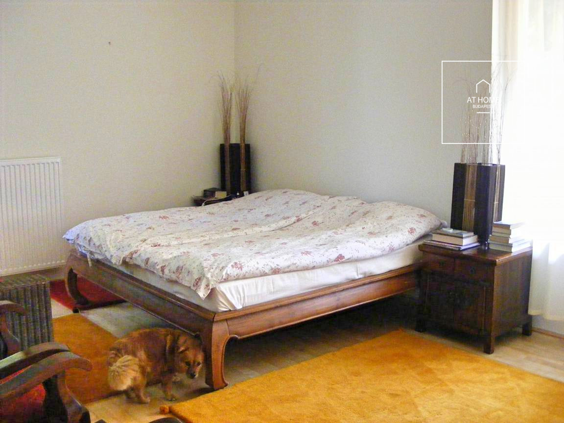 Gyönyörű Önálló családi ház kiadó  II/A. kerület, Budaliget