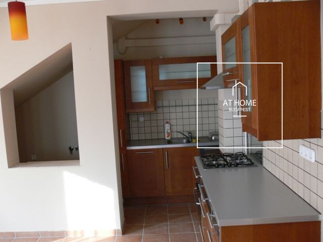 Exclusive apartment  II/A. district, Budaliget