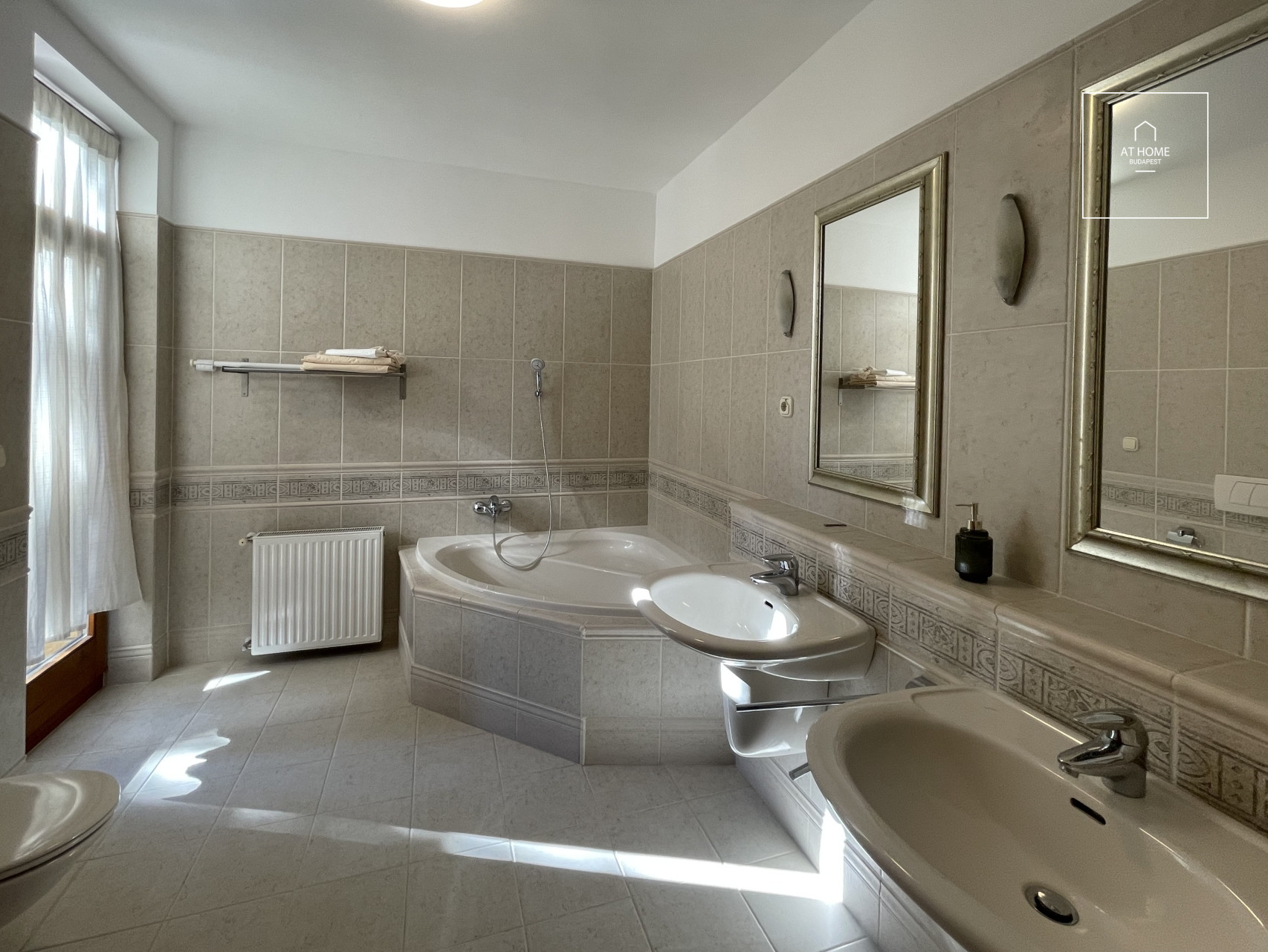 Apartment in a green area for rent Budapest XII. district, Svábhegy