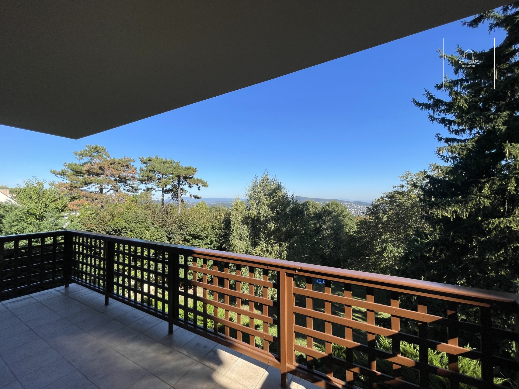 Zöldövezeti lakás kiadó Budapest XII. kerület, Svábhegy