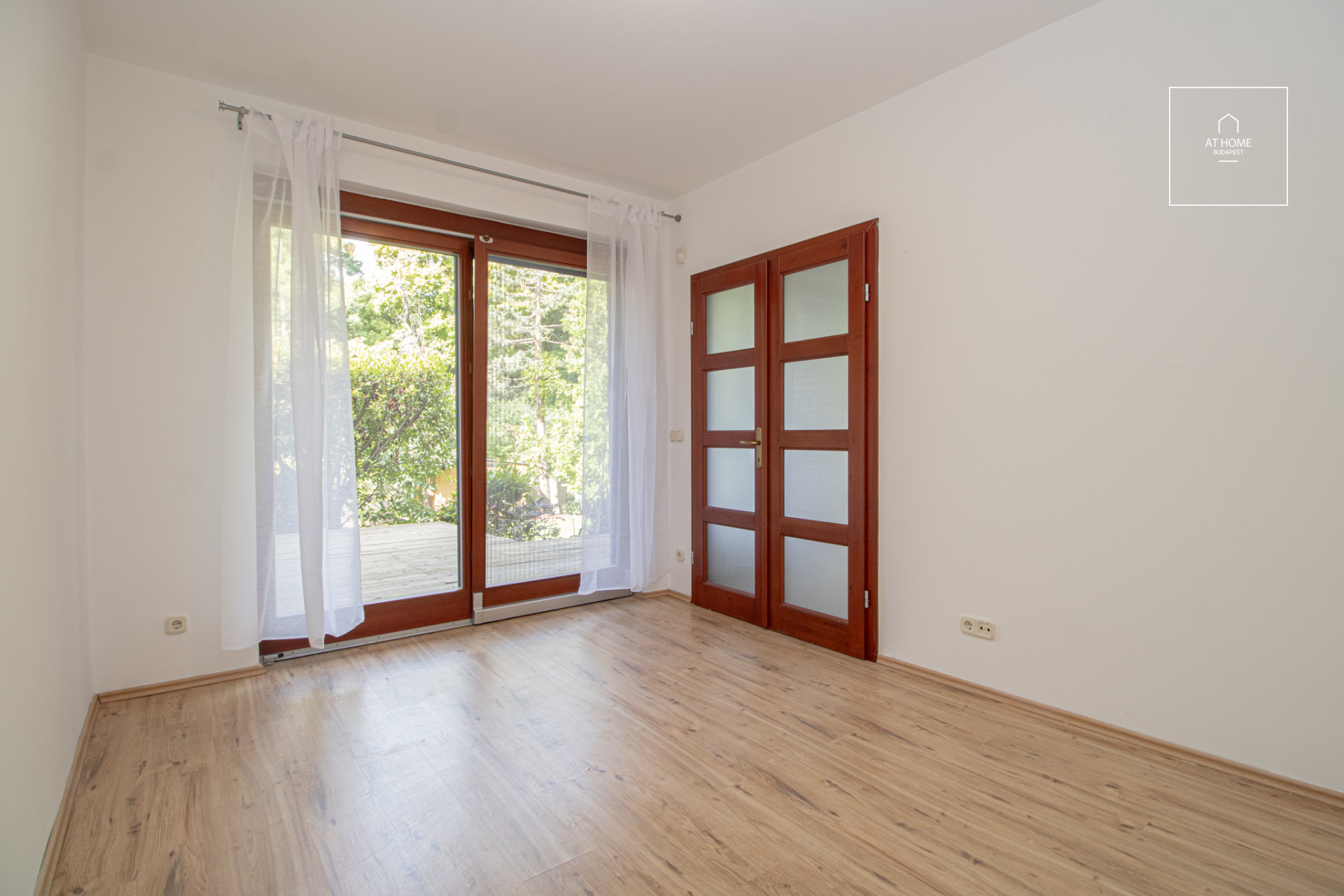 Exclusive detached house for rent Budapest XII. district, Farkasvölgy