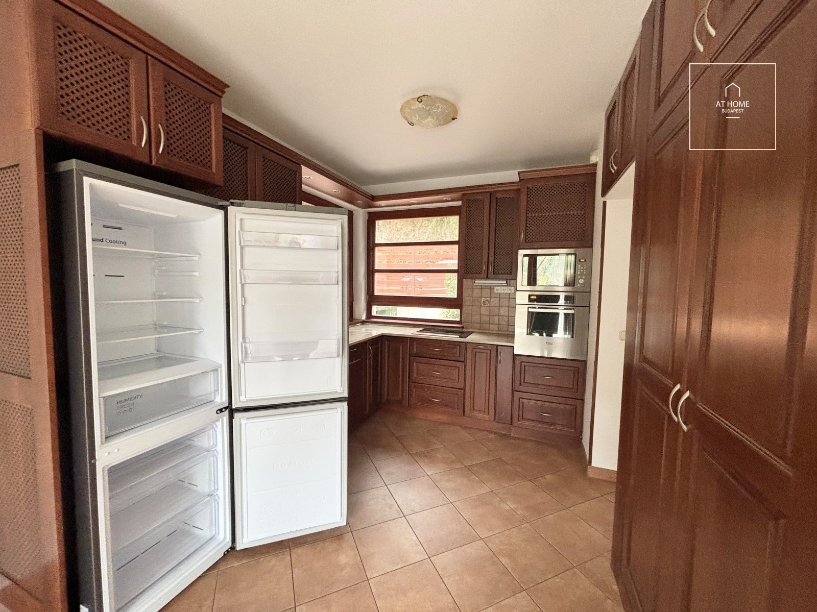 Exclusive detached house for rent Budapest XII. district, Farkasvölgy