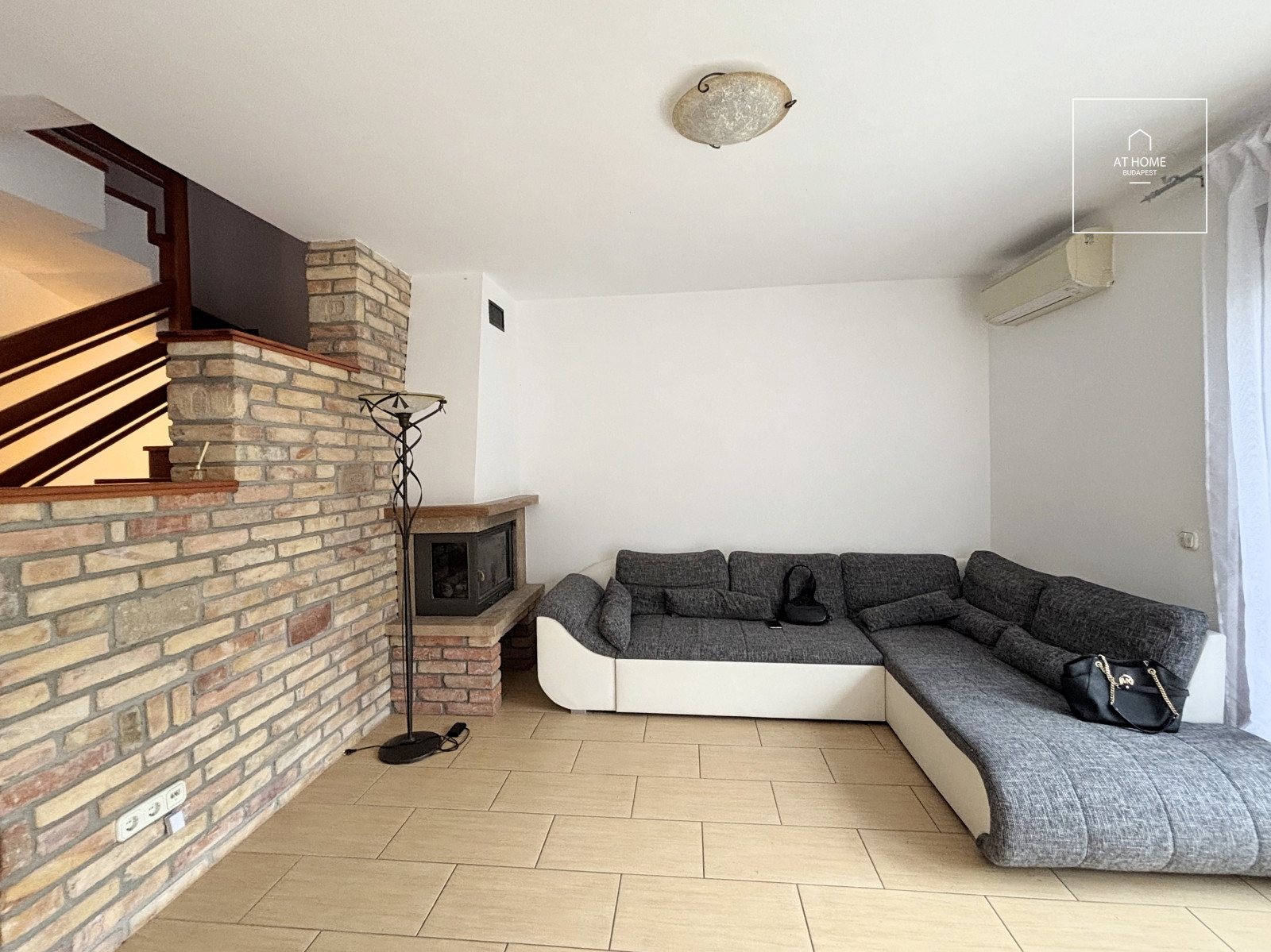 Exclusive detached house for rent Budapest XII. district, Farkasvölgy