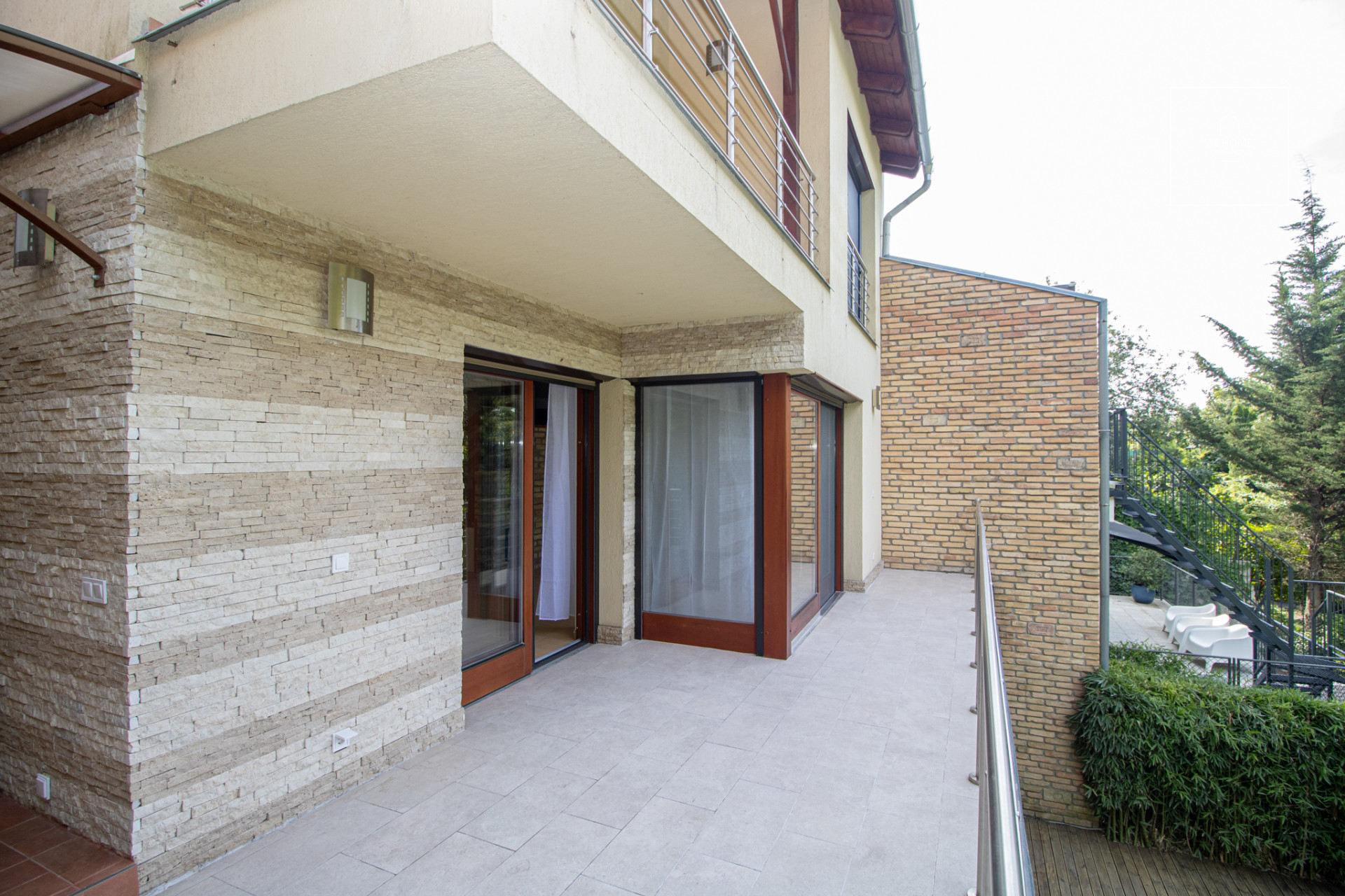 Exclusive detached house for rent Budapest XII. district, Farkasvölgy