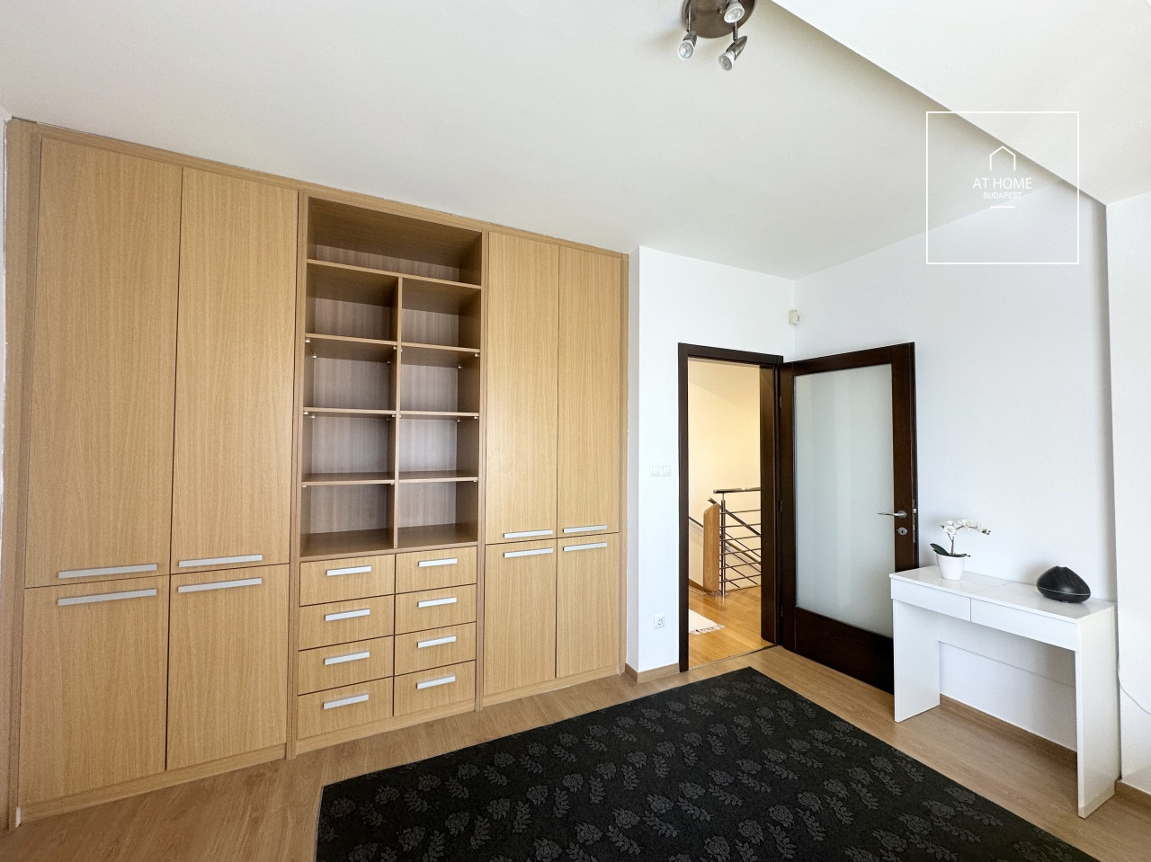 Ízléses családi ház kiadó Budapest II. kerület, Pálvölgy