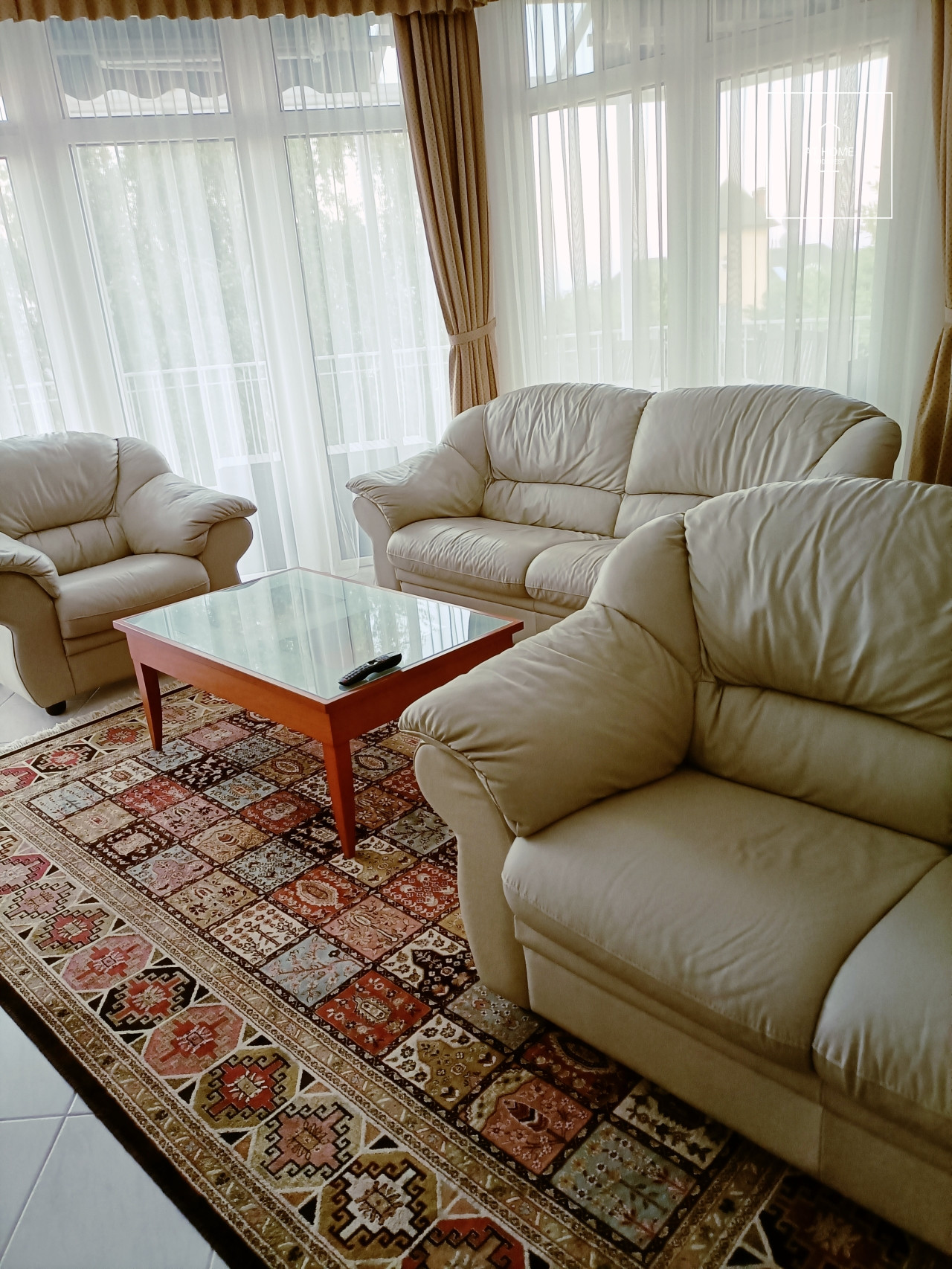 Sunny apartment for rent Budapest XII. district, Farkasvölgy