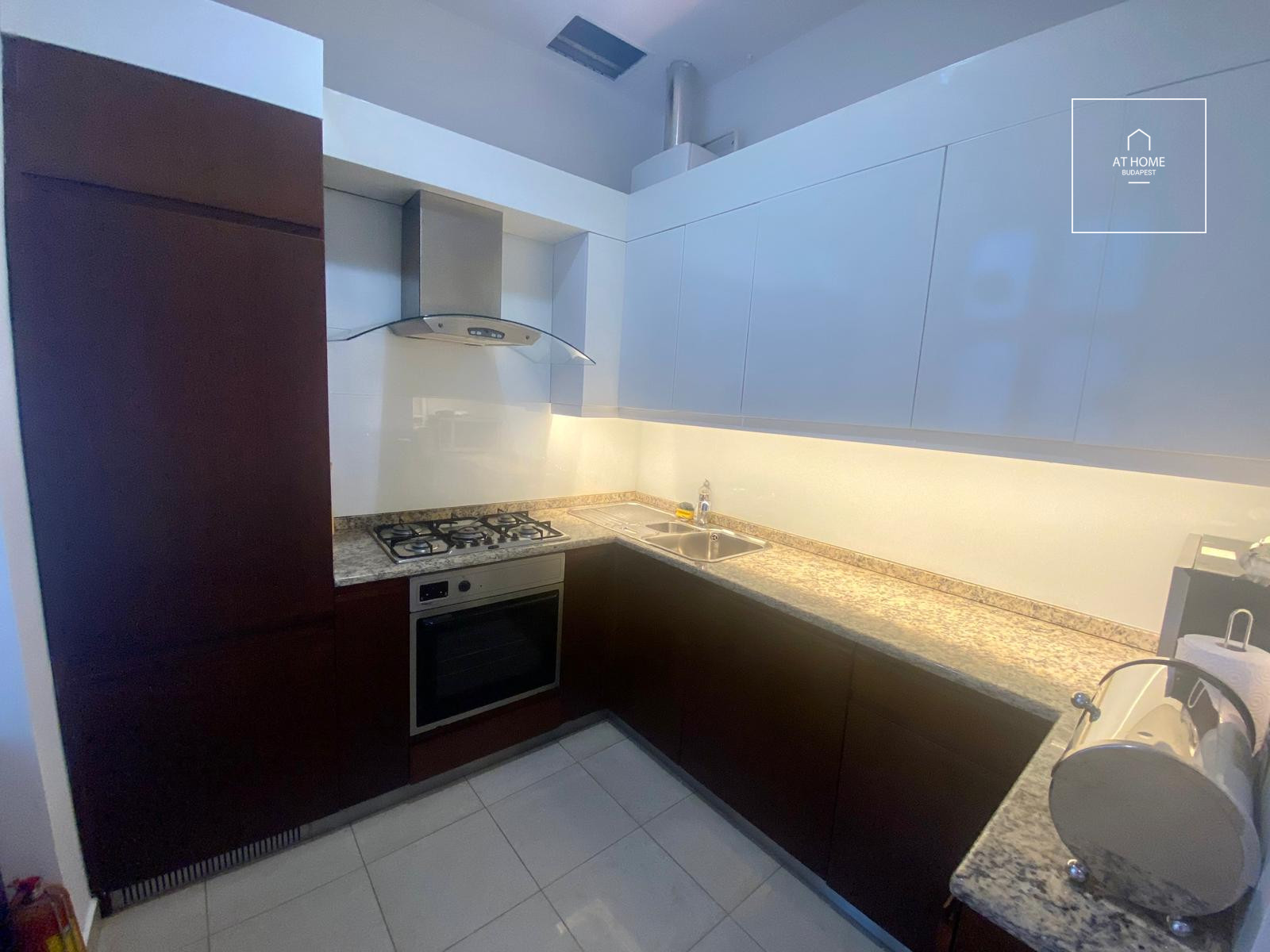 Refurbished apartment for rent Budapest I. district, Víziváros