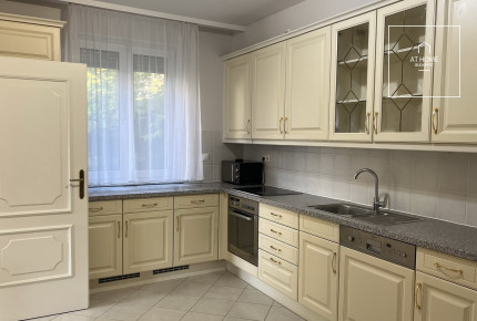 Three-bedroom garden-connected apartment for rent Budapest II. district, Rózsadomb