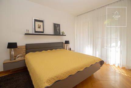 Elegant apartment with garden connection for rent Budapest II. district, Újlak