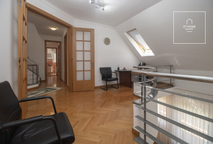 Elegant apartment with garden connection for rent Budapest II. district, Újlak