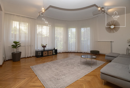 Elegant apartment with garden connection for rent Budapest II. district, Újlak