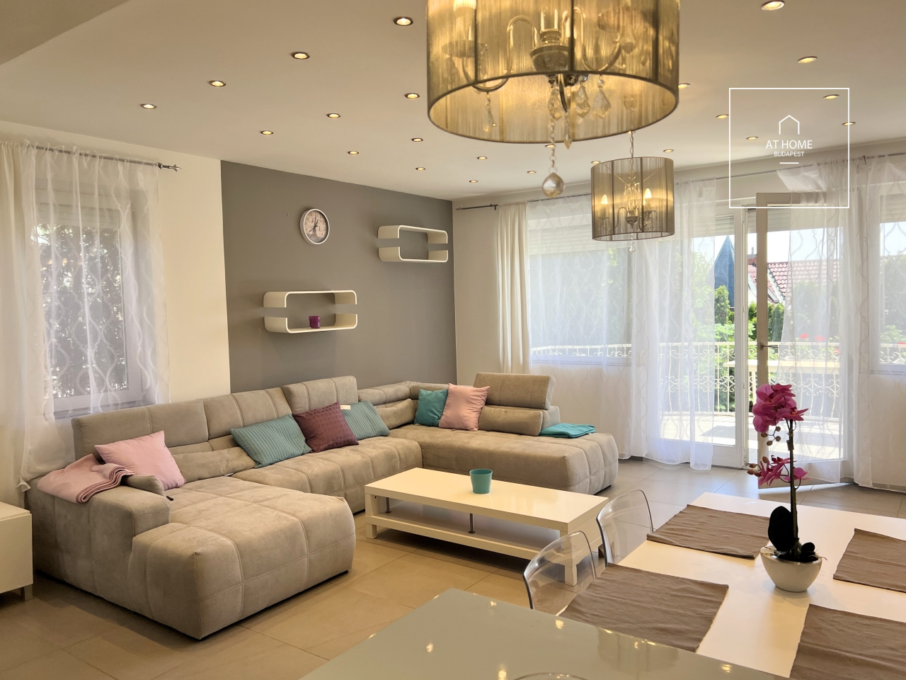 Premium apartment with garden connection for rent Budapest II. district, Pálvölgy