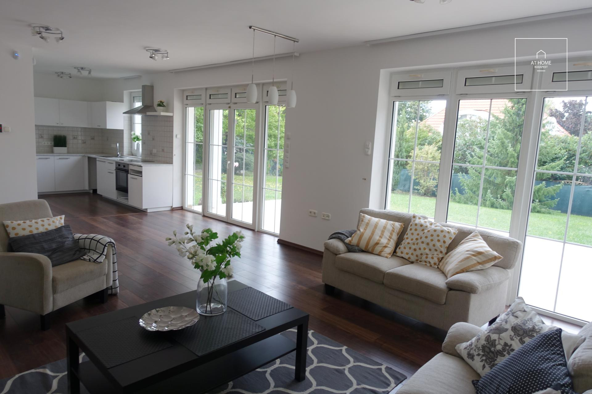 Nice detached house for rent Budapest XI. district, Madárhegy