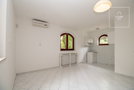 Exclusive detached house for rent Budapest II. district, Szemlőhegy