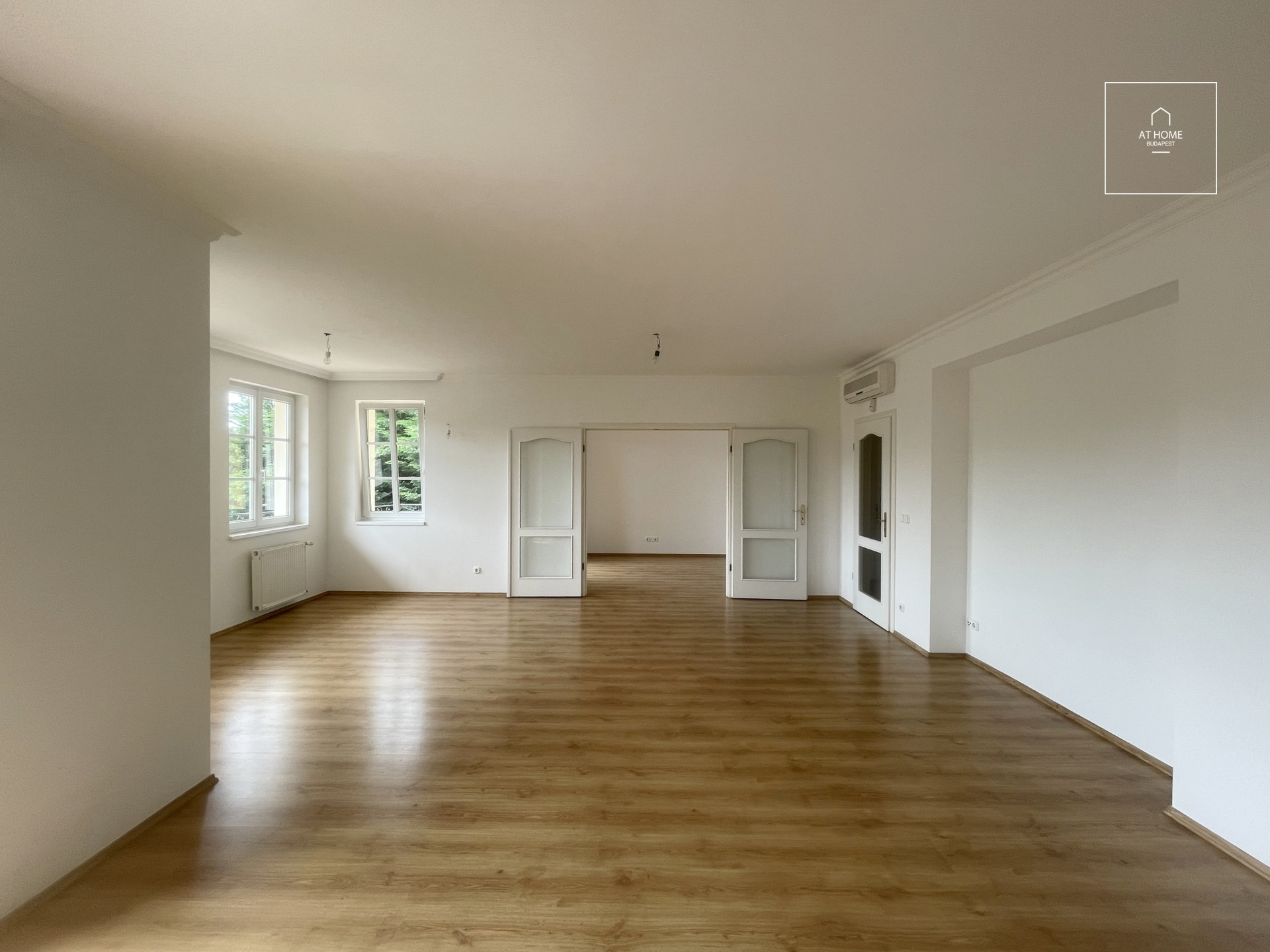 Stunning detached house for sale Budapest, district 2/A, Máriaremete