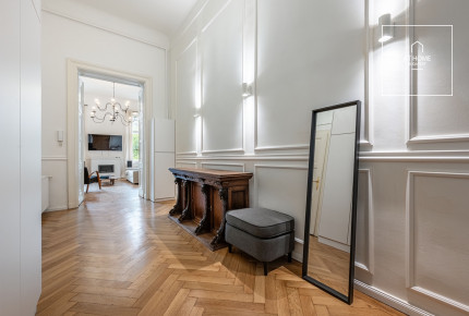 Beautiful refurbished apartment for rent Budapest VI. district, Terézváros