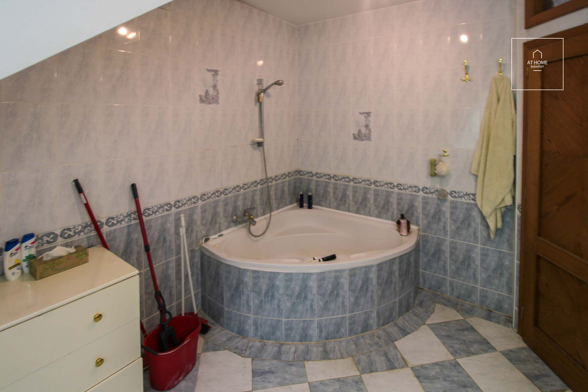 Charming semi-detached house for rent Budapest II. district, Törökvész