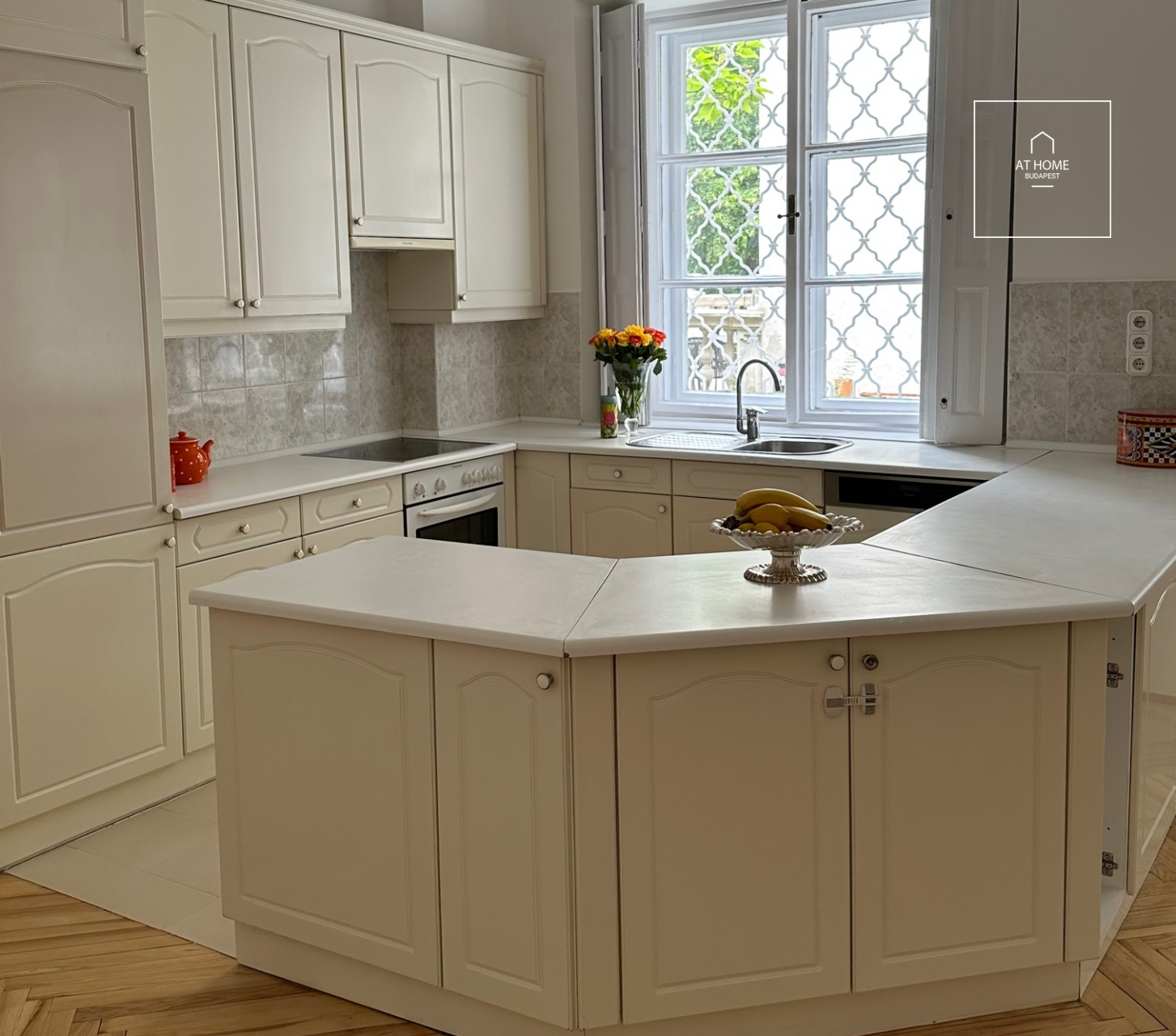 Green belt apartment with garden connection  for rent Budapest II. district, Rézmál