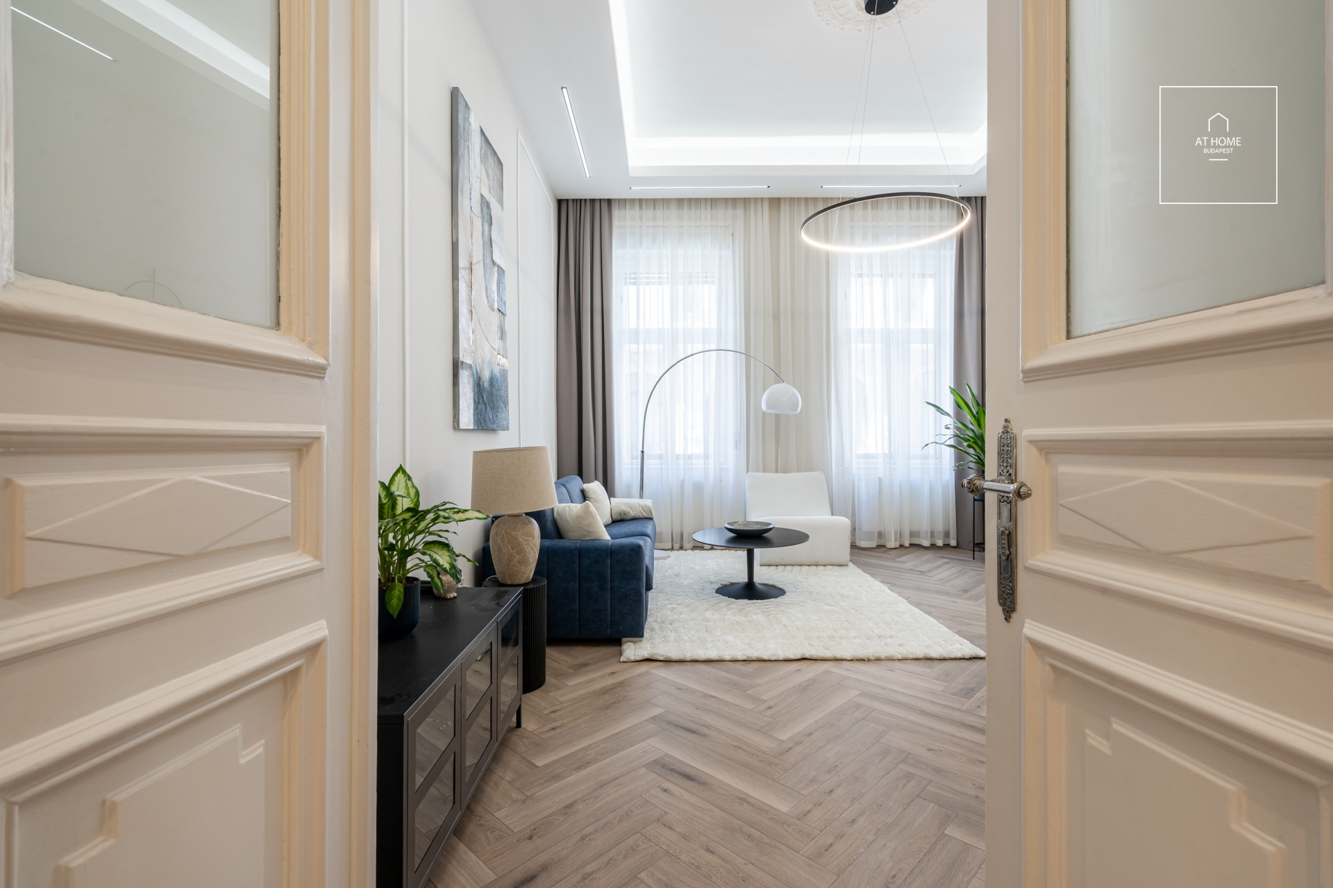 Egy hálószobás luxuslakás kiadó Budapest V. kerület, Belváros