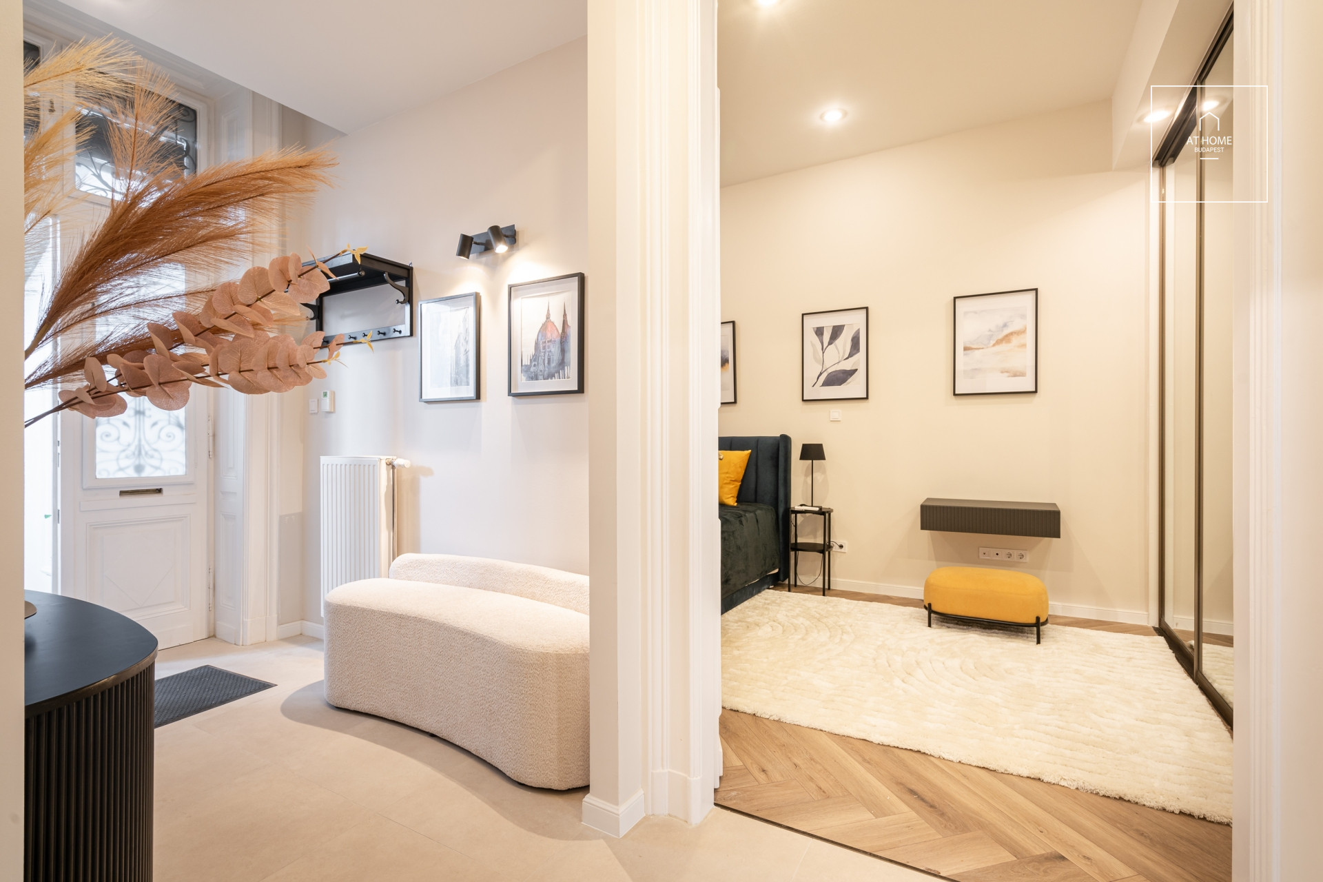 One-bedroom luxury apartment for rent Budapest V. district, Belváros