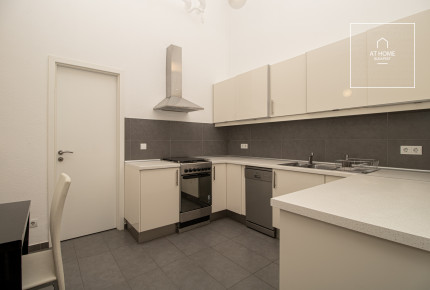 Refurbished premium apartment for rent Budapest V. district, Belváros