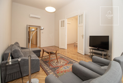 Refurbished premium apartment for rent Budapest V. district, Belváros