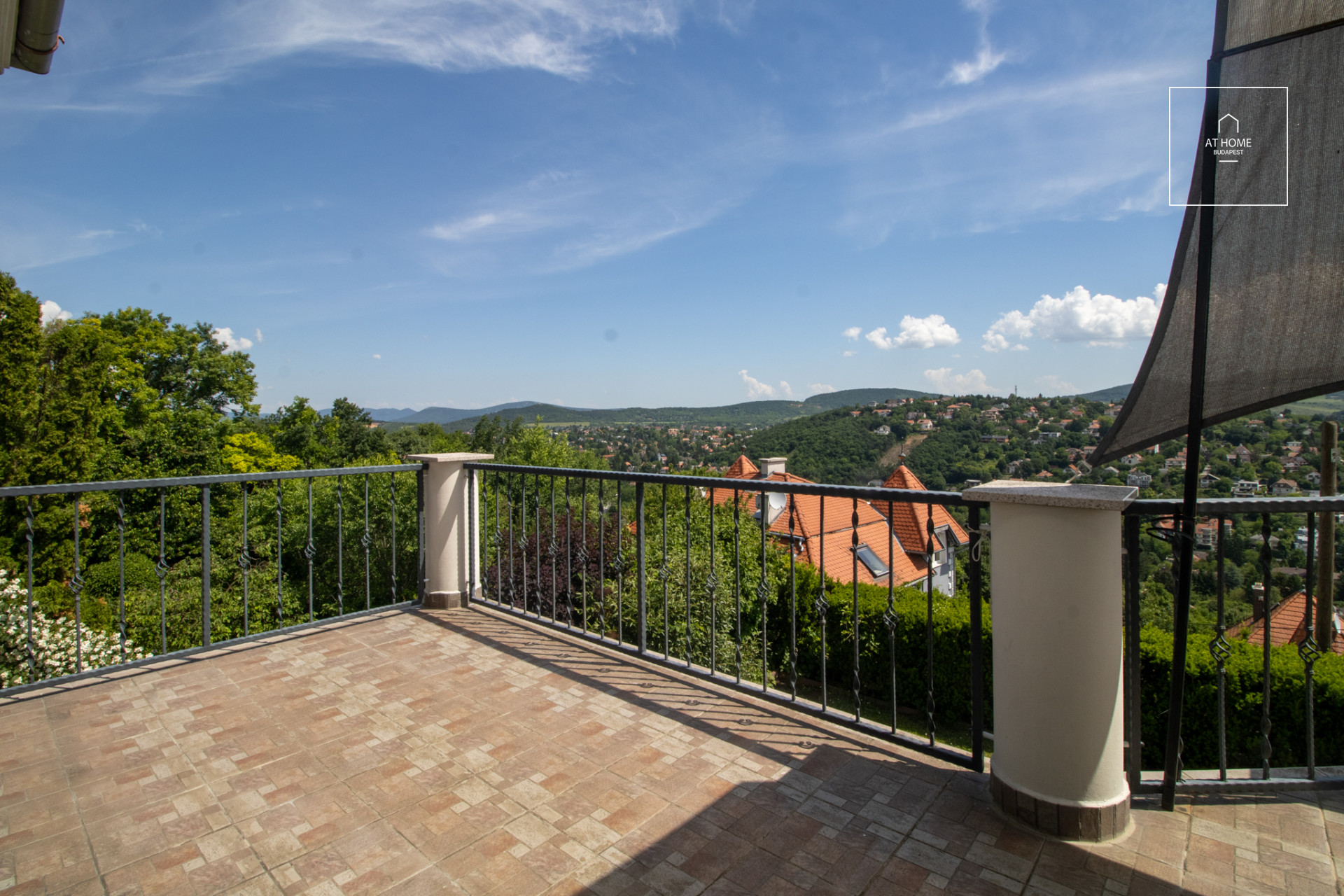 Charming detached house II/A district, Adyliget, Budapest