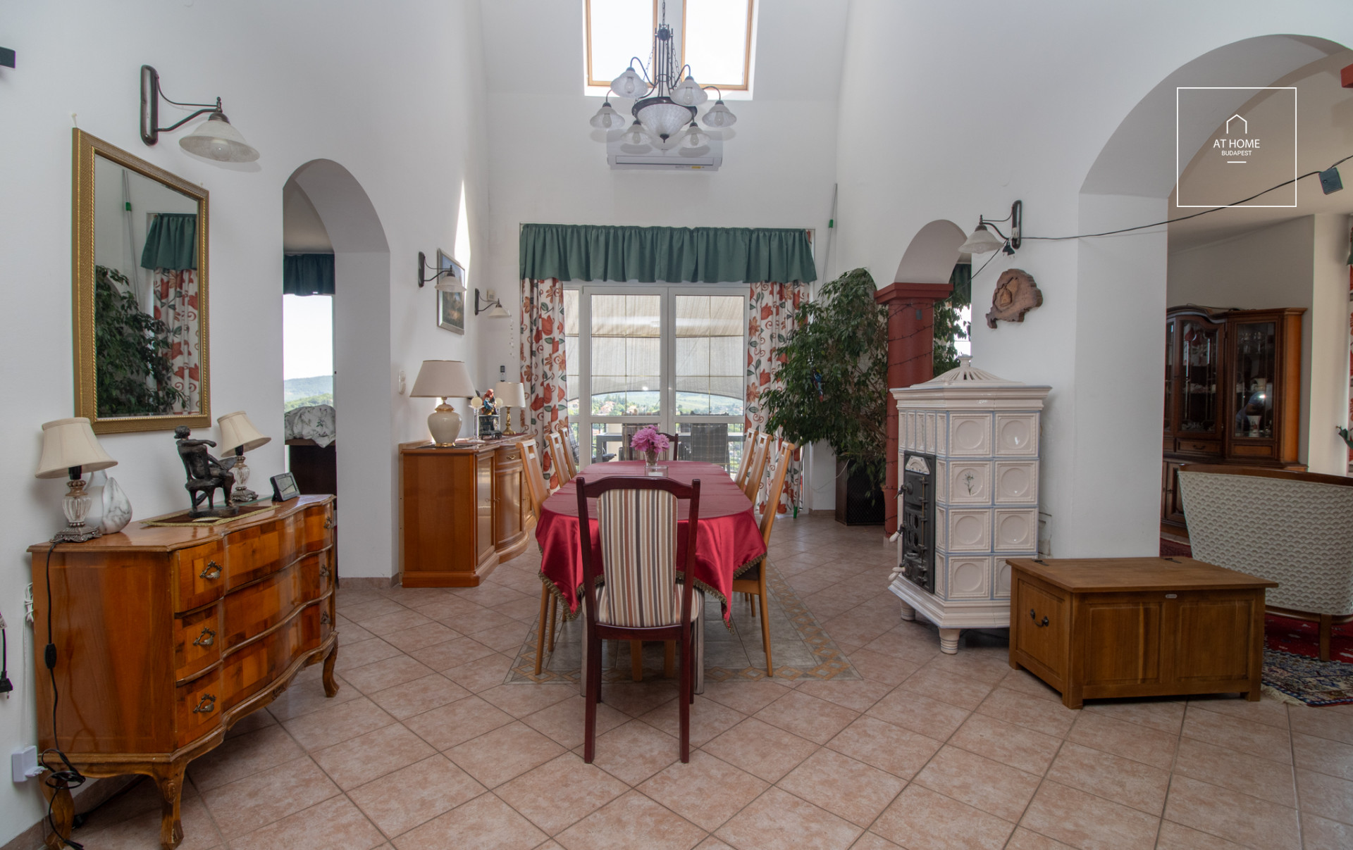 Charming detached house II/A district, Adyliget, Budapest