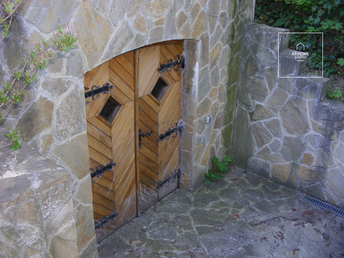 Stunning detached house for rent Budapest III. district, Testvérhegy