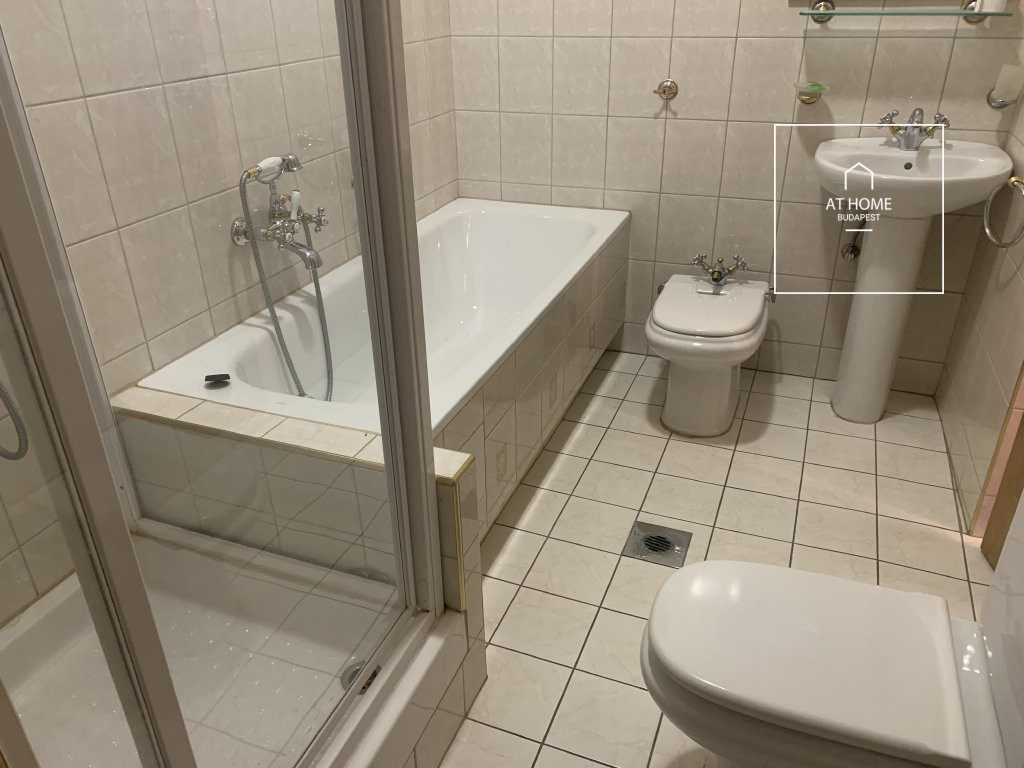 Stunning detached house for rent Budapest III. district, Testvérhegy