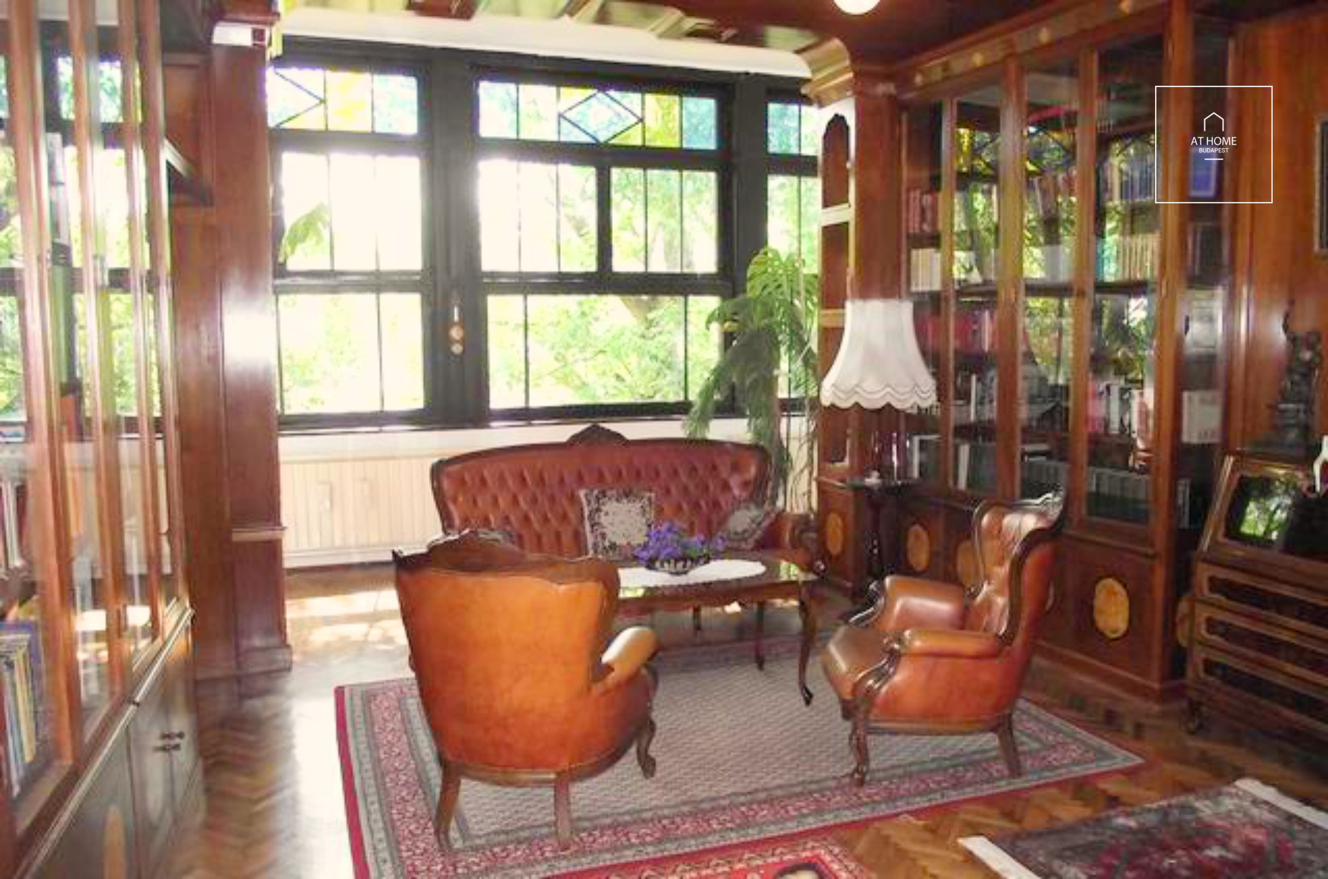 Exclusive villa for sale in Szabadbattyán