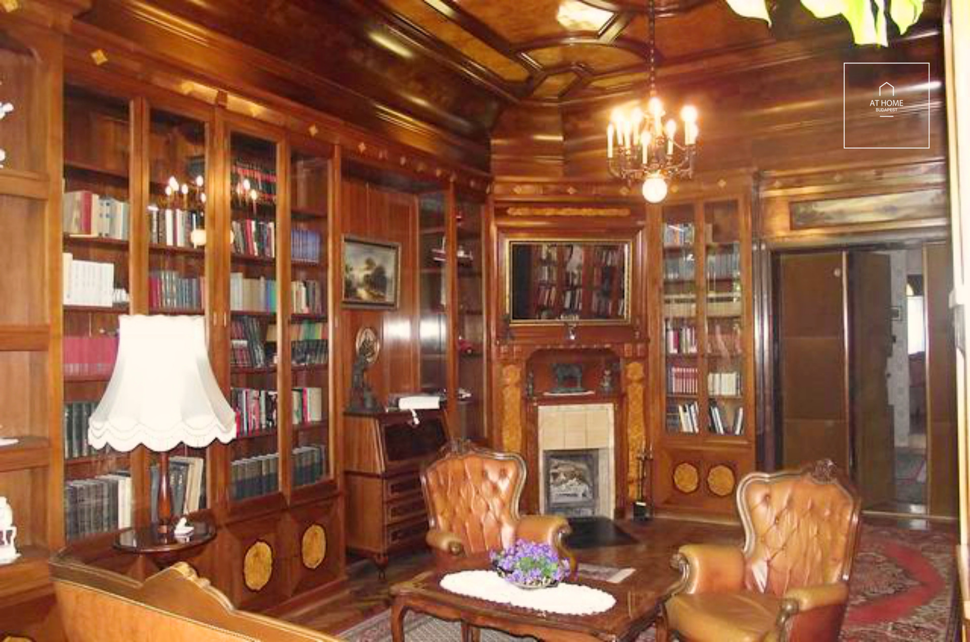 Exclusive villa for sale in Szabadbattyán