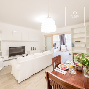 Refurbished 1-bedroom apartment for rent in the Buda Castle