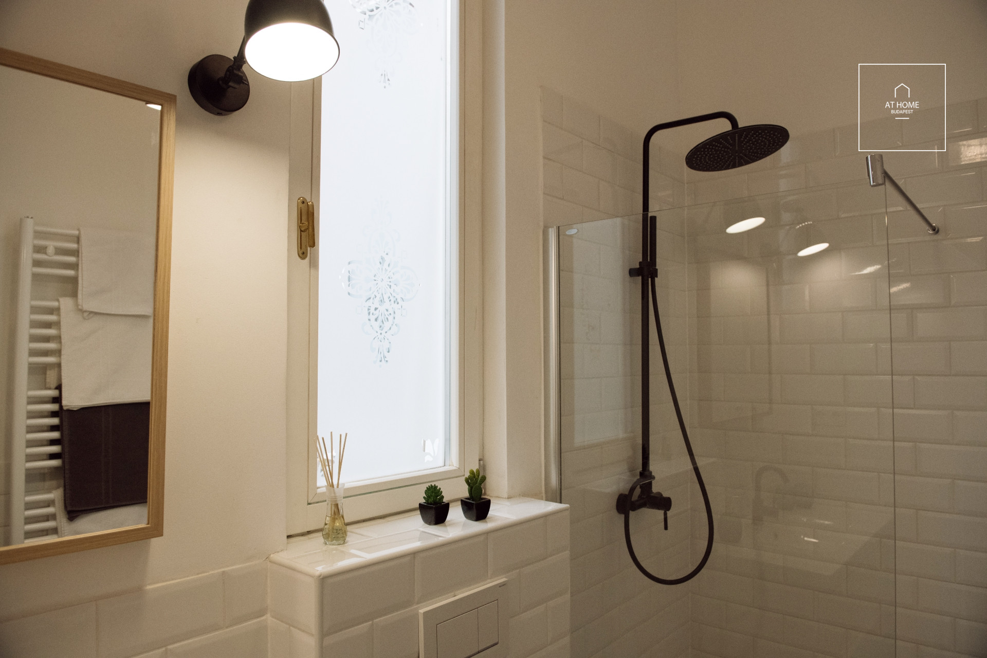 3 bedroom apartment for rent in the 6th district