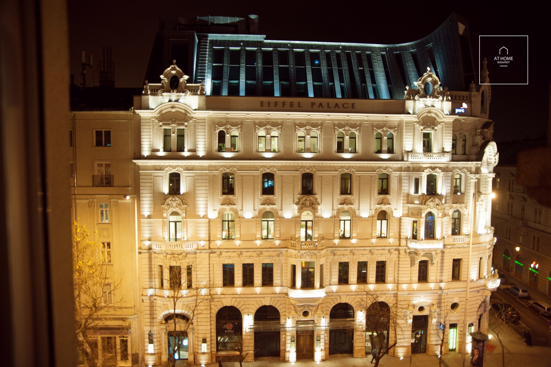 Teljesen bútorozott 133 nm-es 3 hálószobás lakás kiadó a VI. kerületben