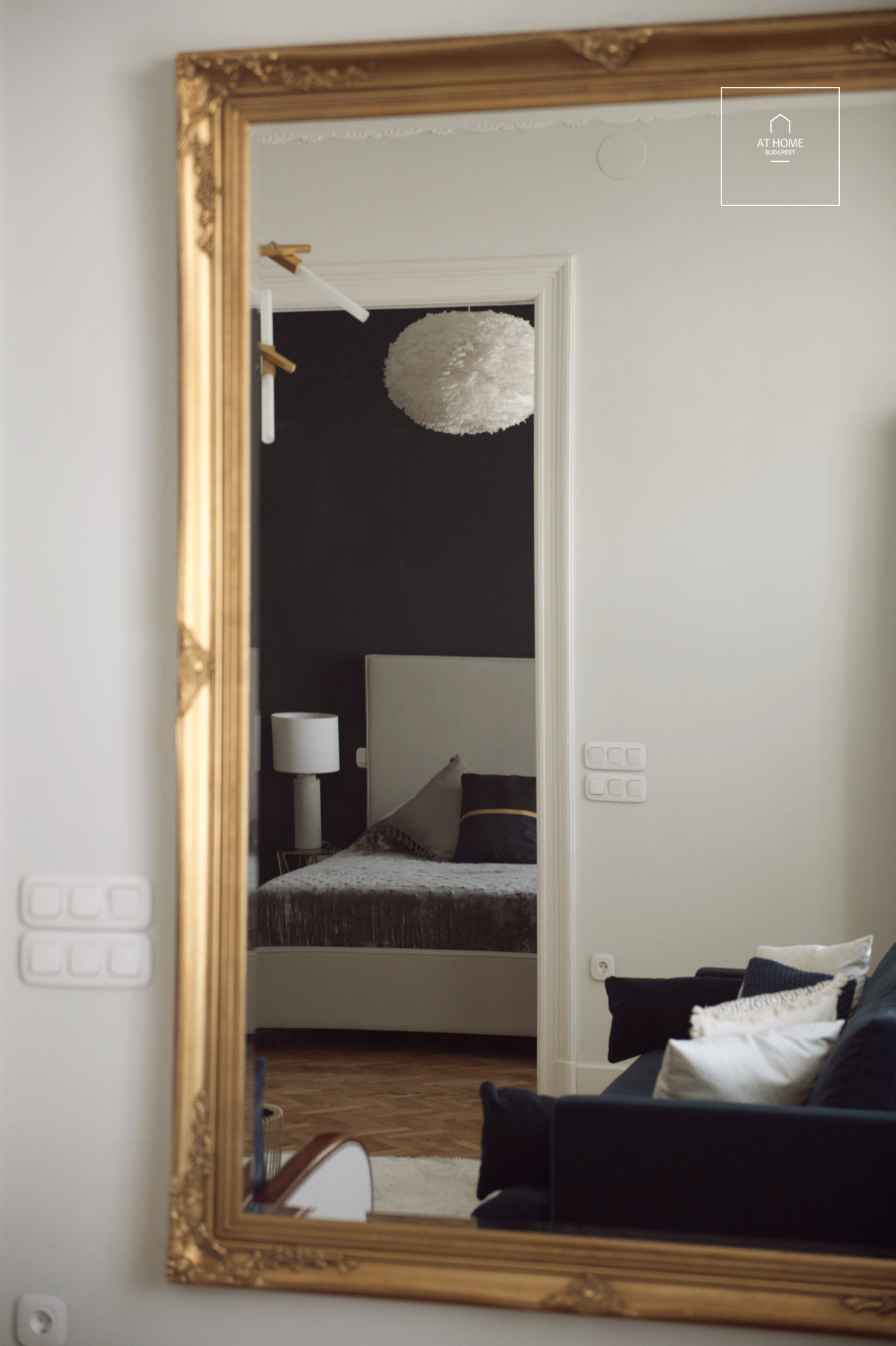 Fully furnished 133 sqm, 3-bedroom apartment for rent in the 6th district