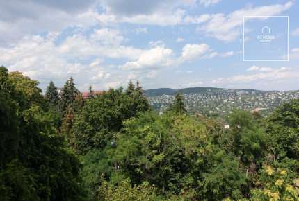 Budapest, 12. kerület, Virányos kétgenerációs panorámás otthon eladó