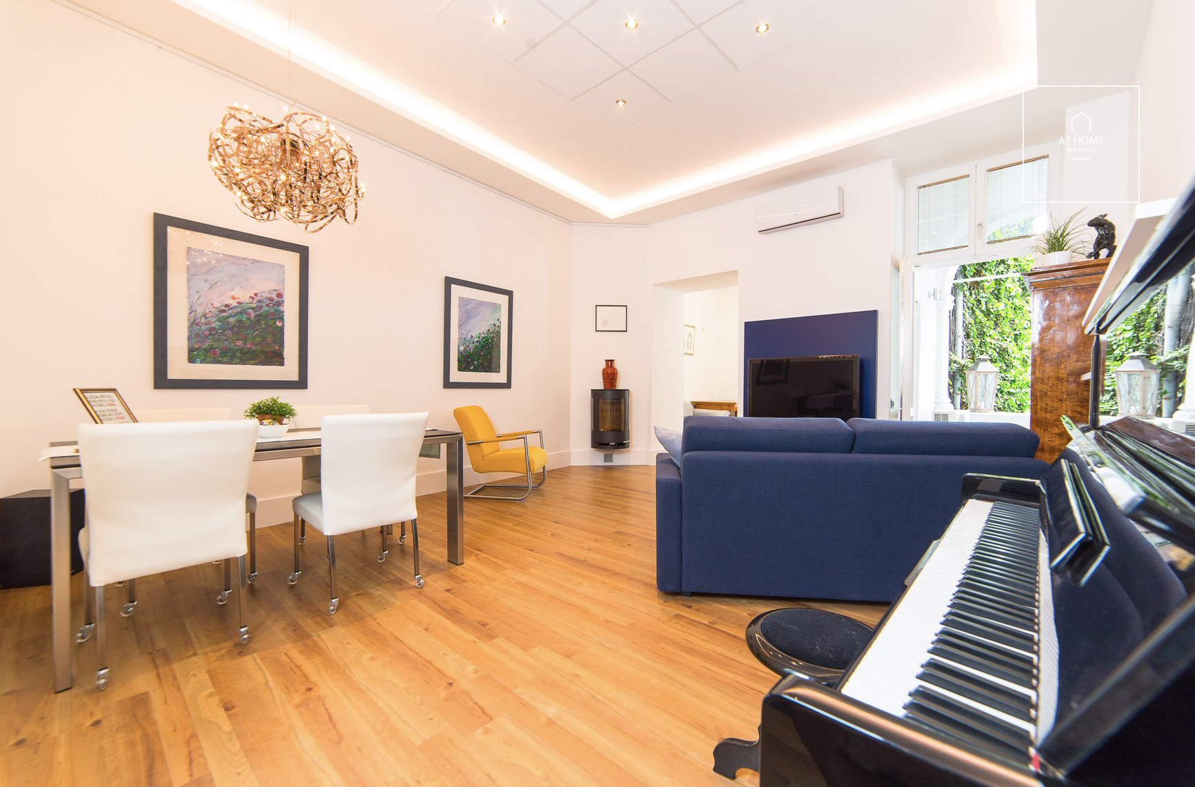 Stunning apartment with luxury finishes in 1. district