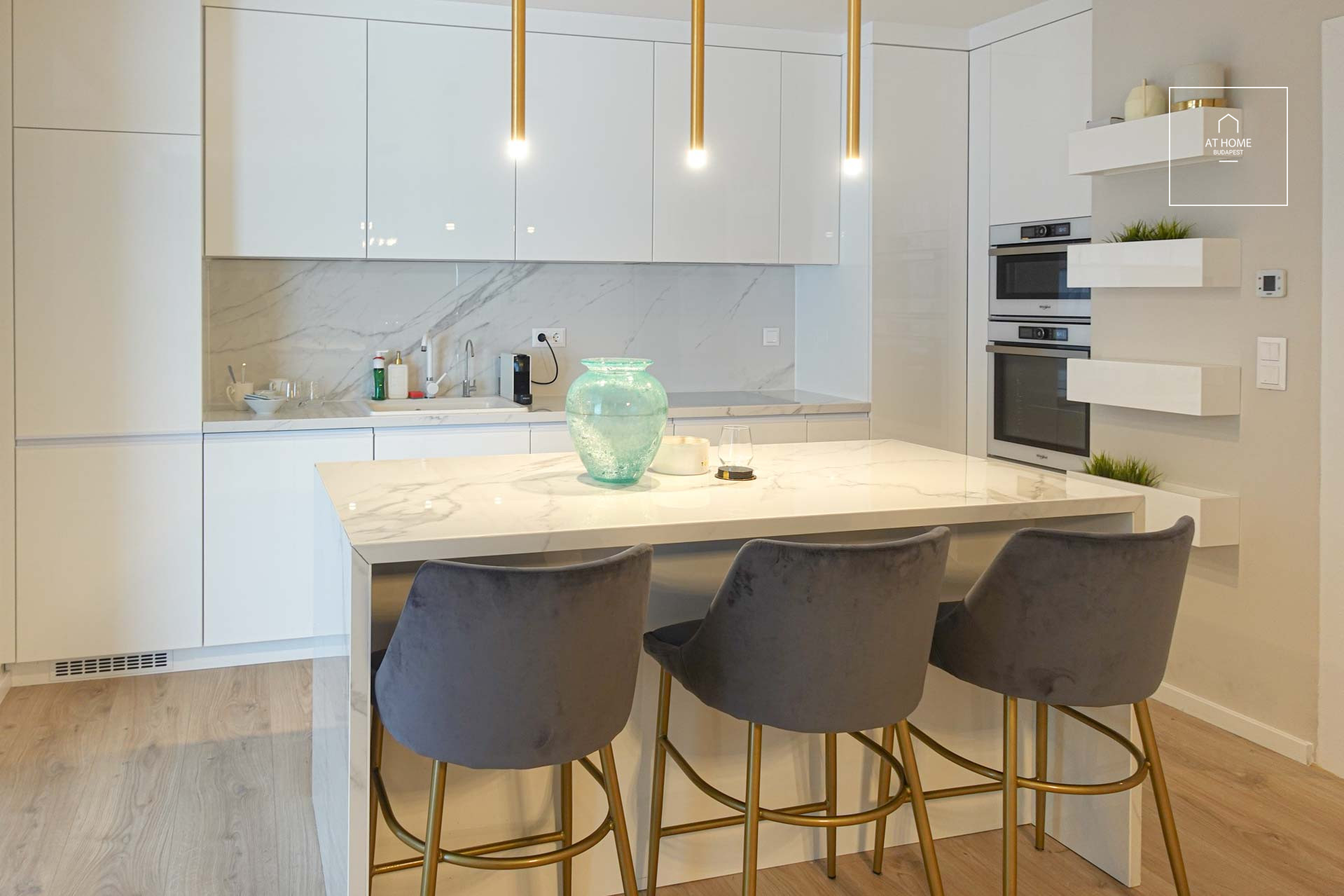 Freshly refurbished beautiful apartment with panorama in Budapest I. district