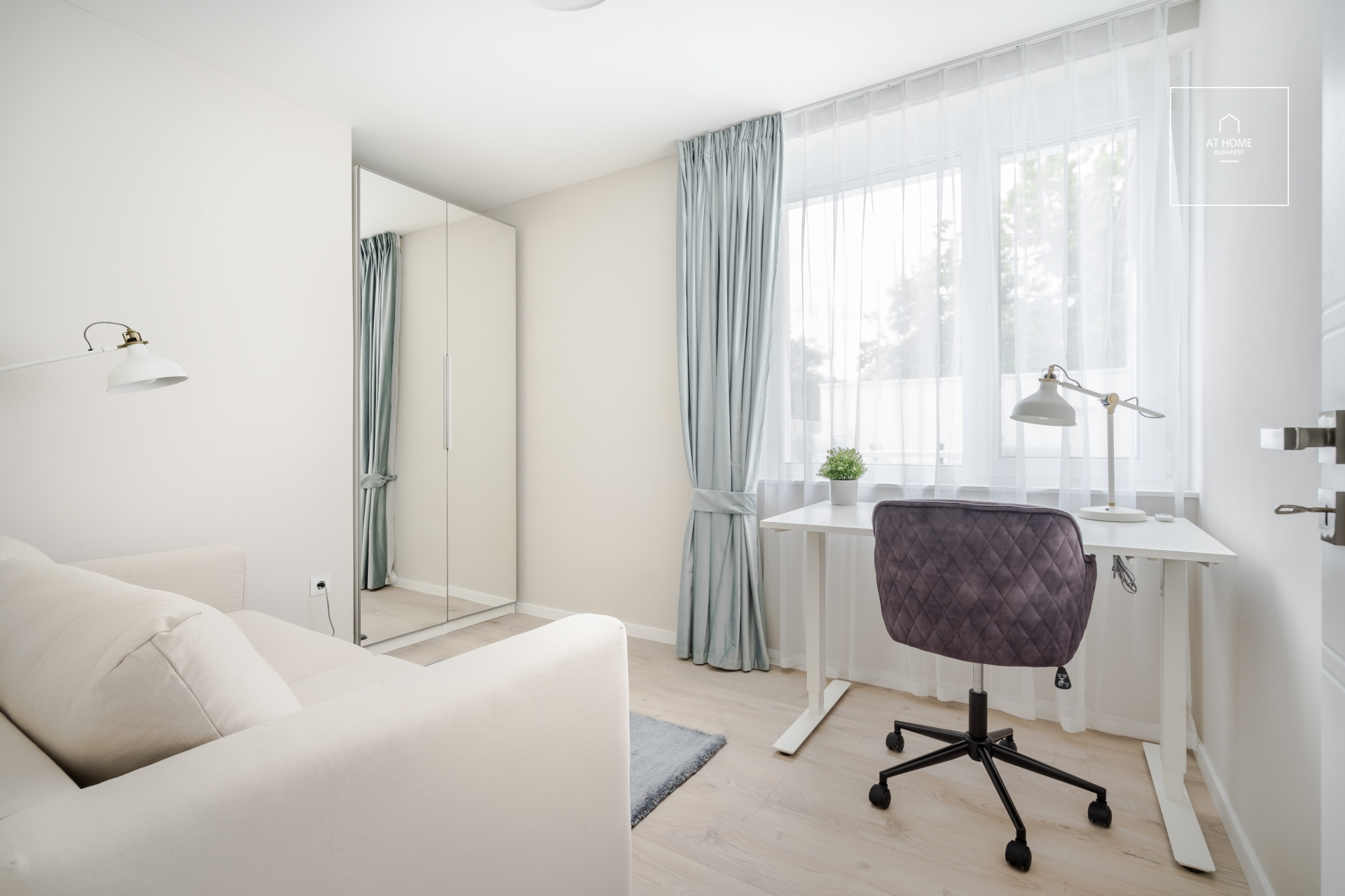 Freshly refurbished beautiful apartment with panorama in Budapest I. district