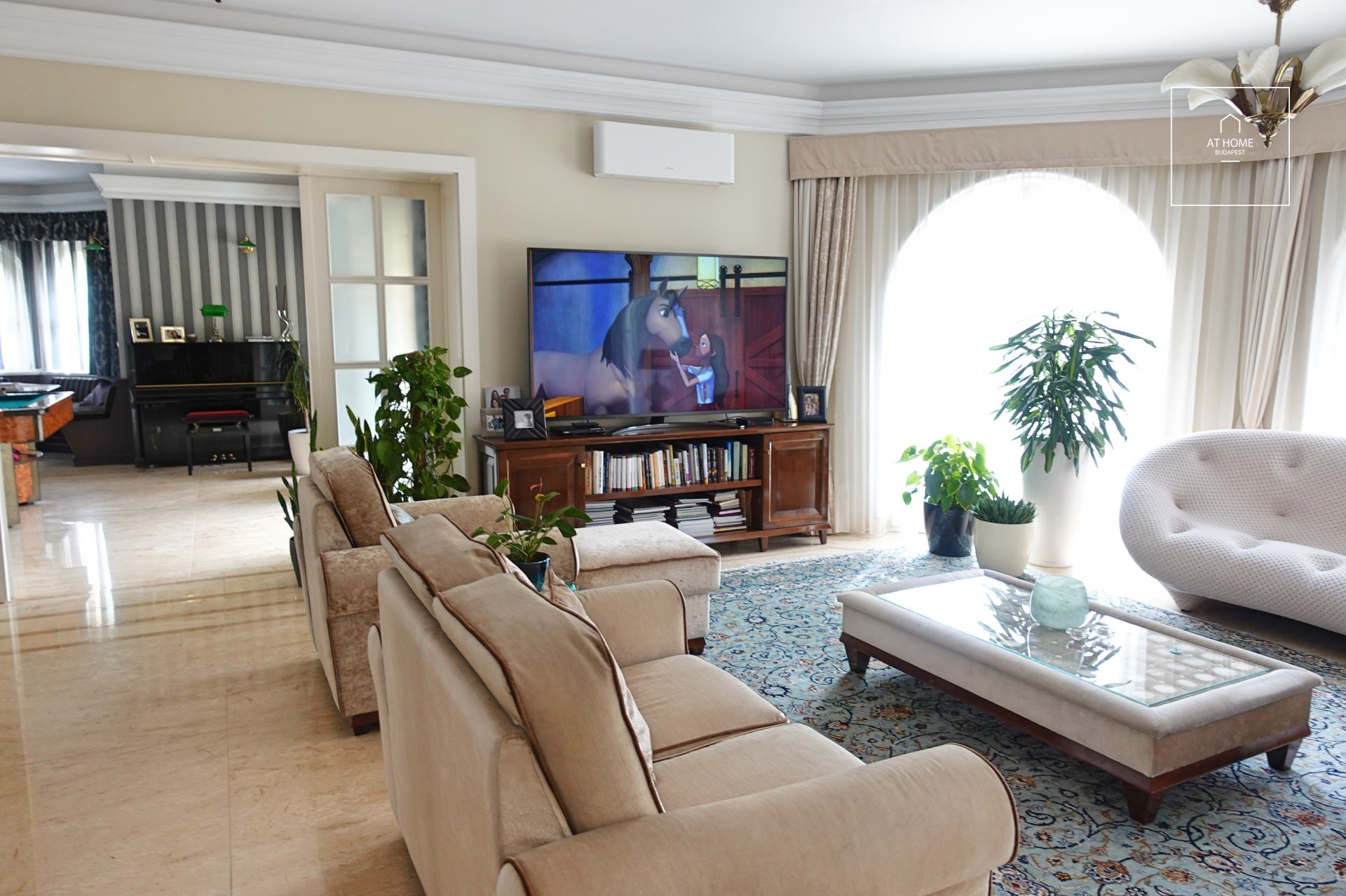 4 Luxury bedroom house in district XII. for rent