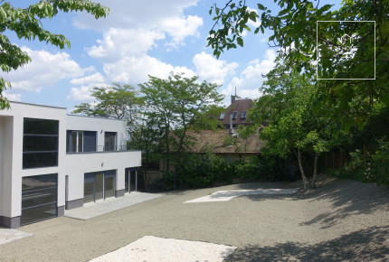 Newly-built detached house in district 2, Budapest