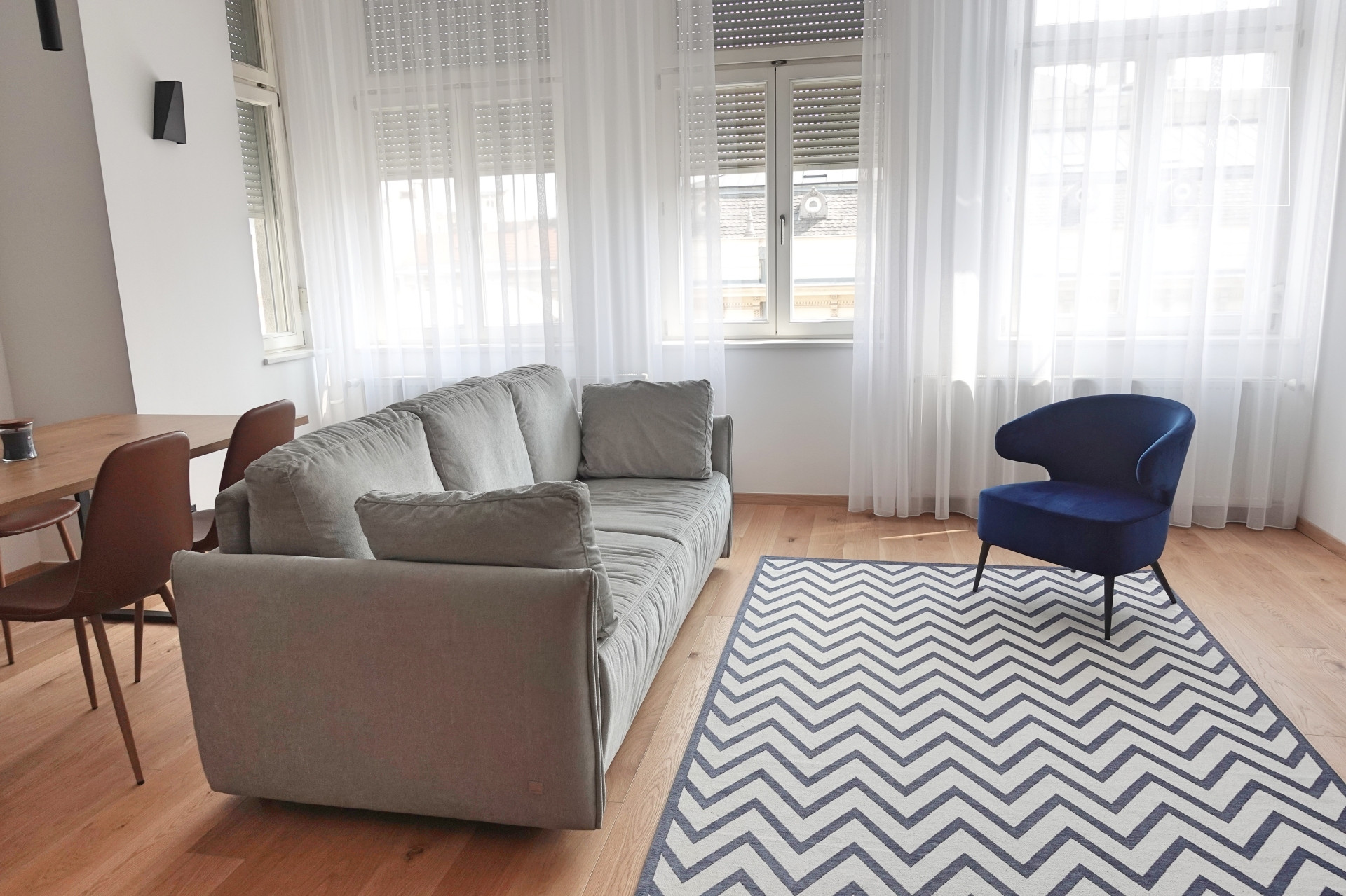 Parlamentnél egy hálószobás luxuslakás bérbeadó rövid távra is