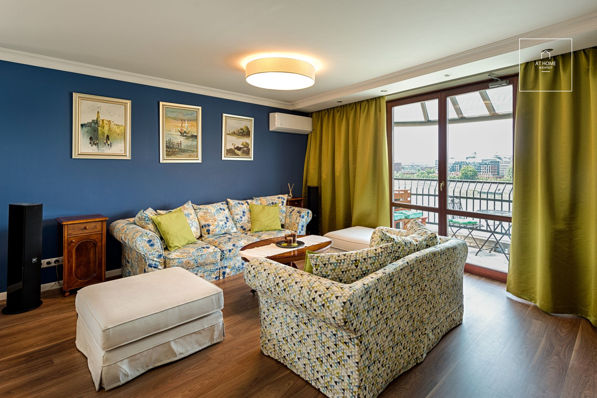 Exclusive apartment with a view of the Danube for sale in district 9 of Budapest