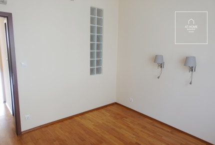 Charming apartment for rent in Budapest I. district, Krisztinaváros