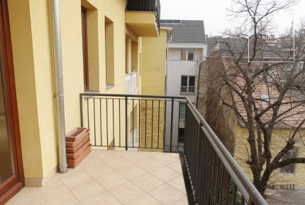 Charming apartment for rent in Budapest I. district, Krisztinaváros