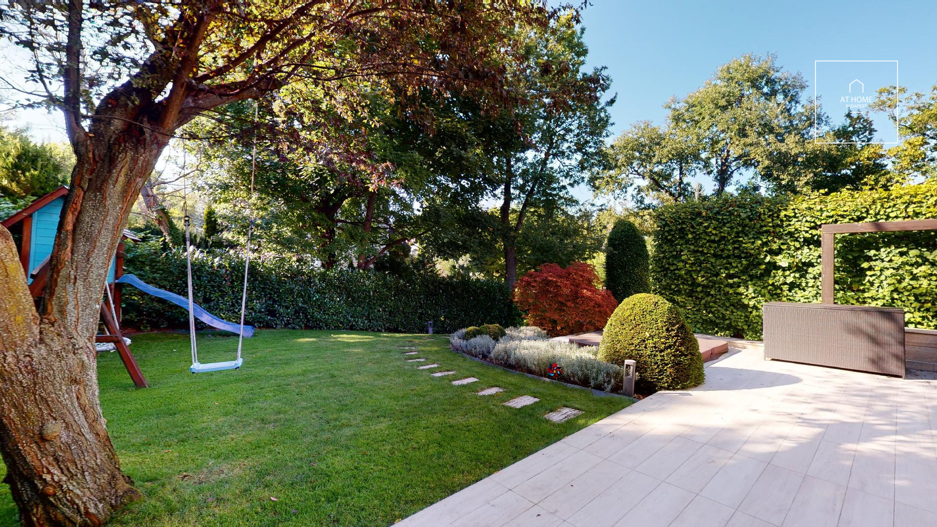 Luxury family house for sale Budapest, 12th district, Széchenyihegy