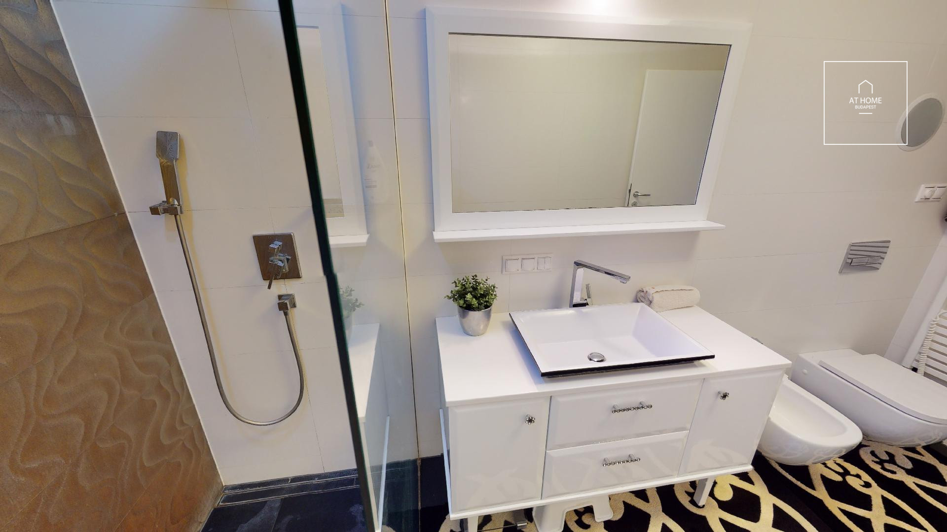 Luxury family house for sale Budapest, 12th district, Széchenyihegy