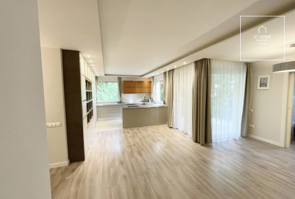 2 bedroom beautiful apartment with garden connection in Budapest II. district