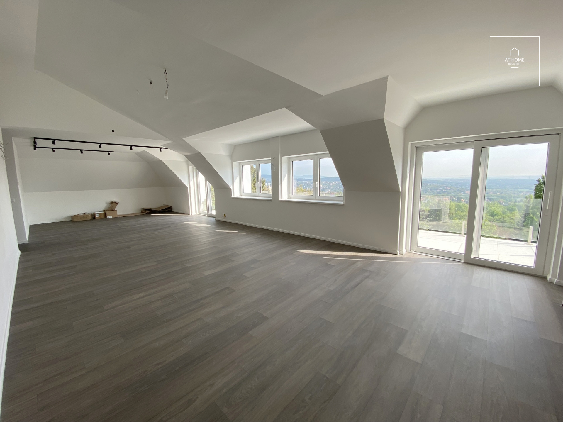 Newly built apartment with view for sale, Budapest, district 3, Testvérhegy